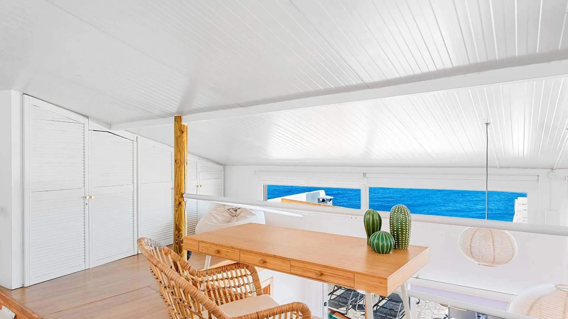 Holiday home Luminous Loft Apartment Next To The Atlantic Ocean Radazul